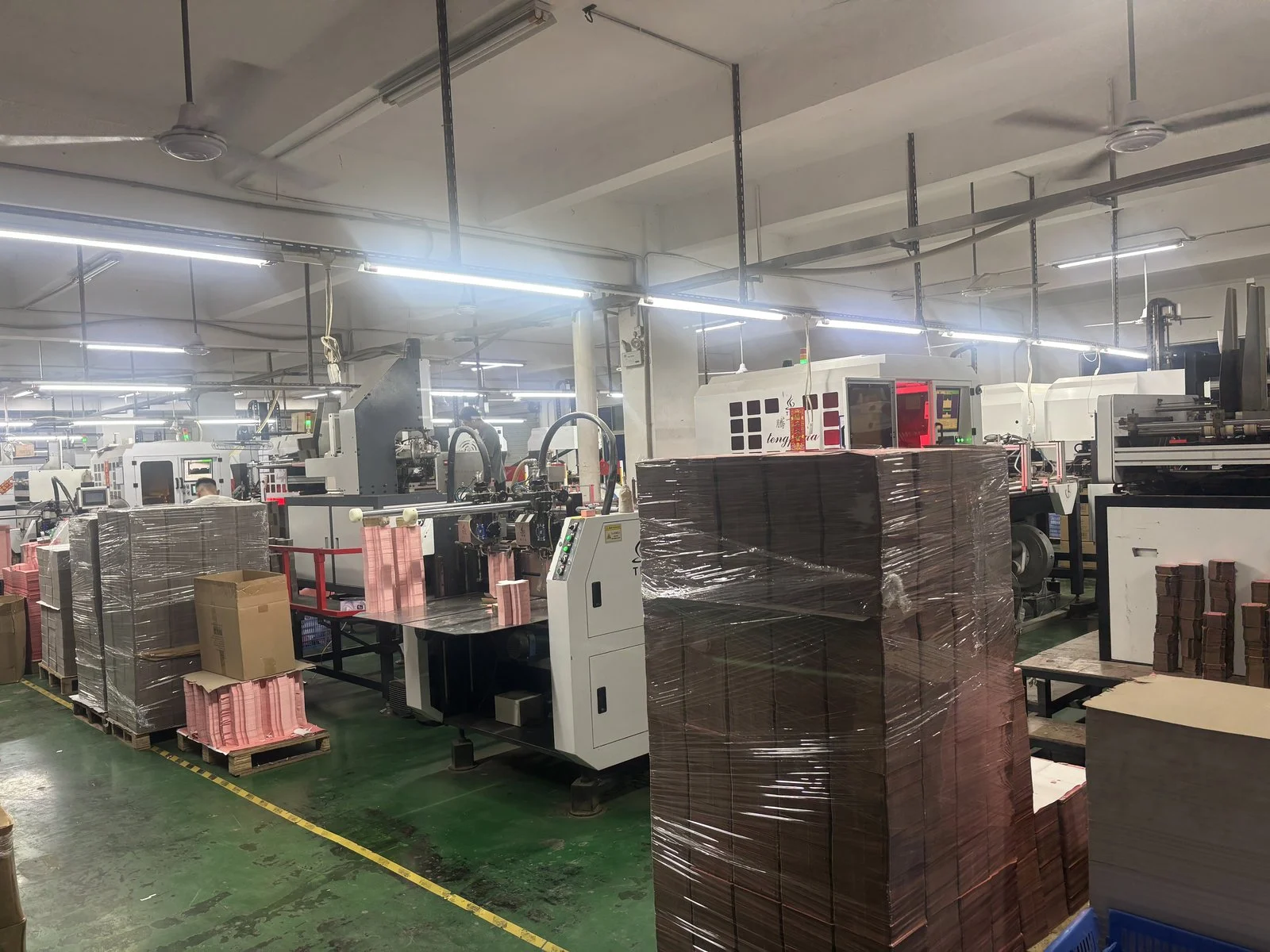 XLY Pack Factory packaging production support